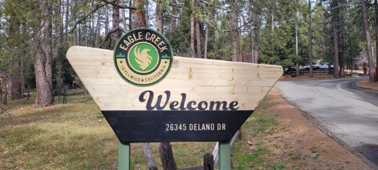 Eagle Creek Road Sign 02